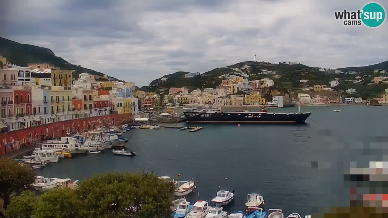 Insel Ponza webcam – Port