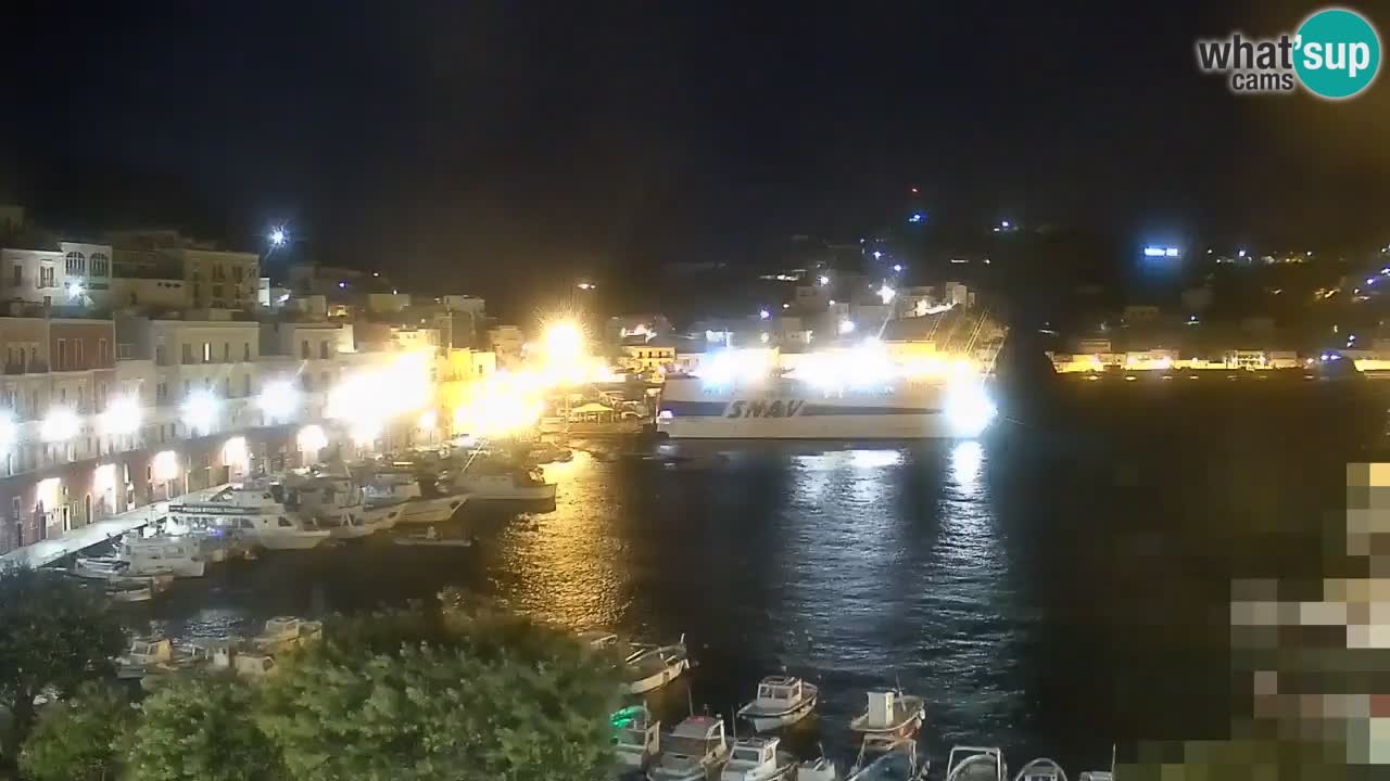 Insel Ponza webcam – Port