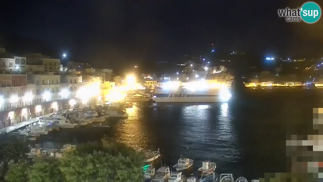 Insel Ponza webcam – Port
