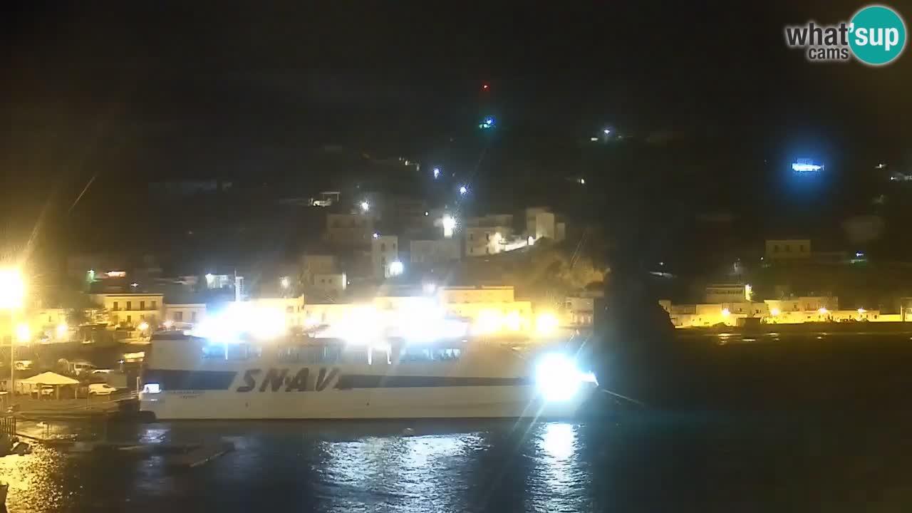 Otok Ponza kamera Pogled na pristanišče