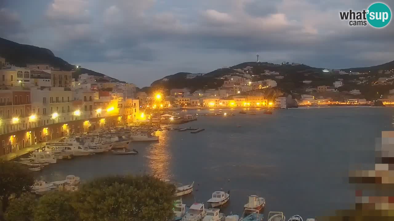 Otok Ponza kamera Pogled na pristanišče