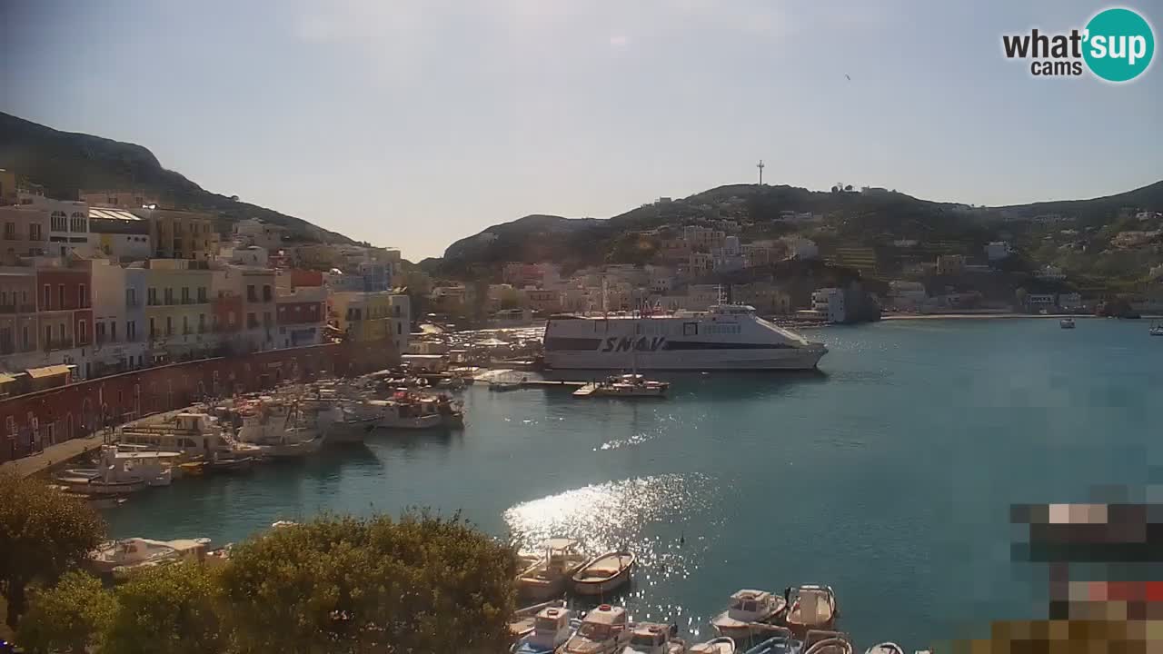 Insel Ponza webcam – Port
