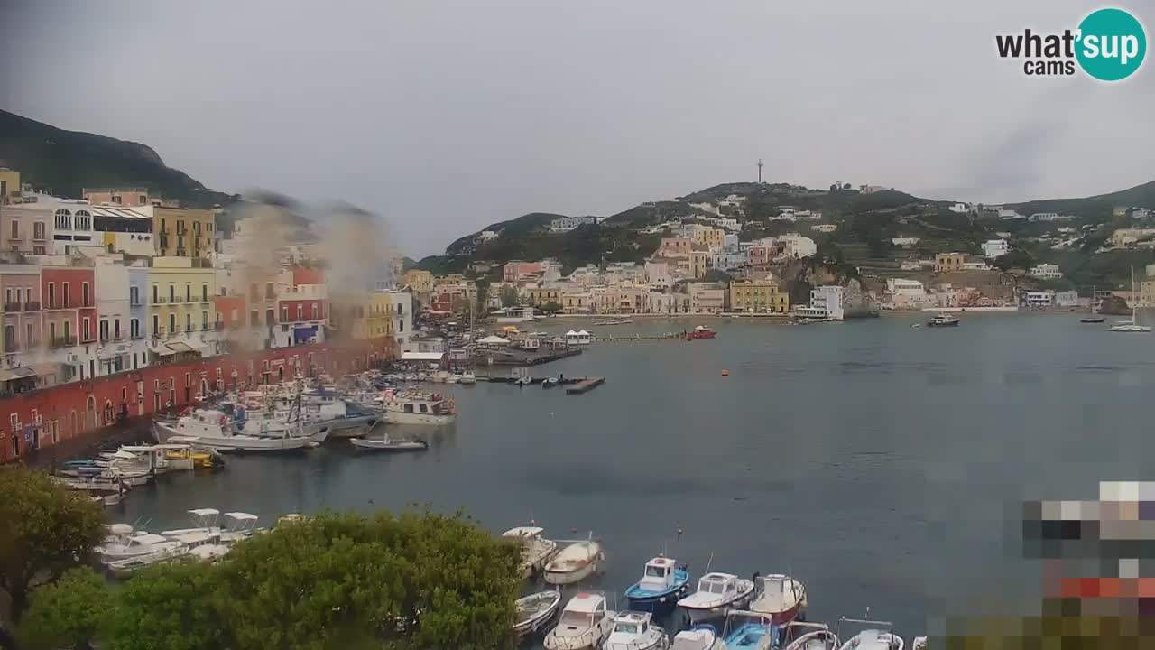 Otok Ponza web kamera Luka