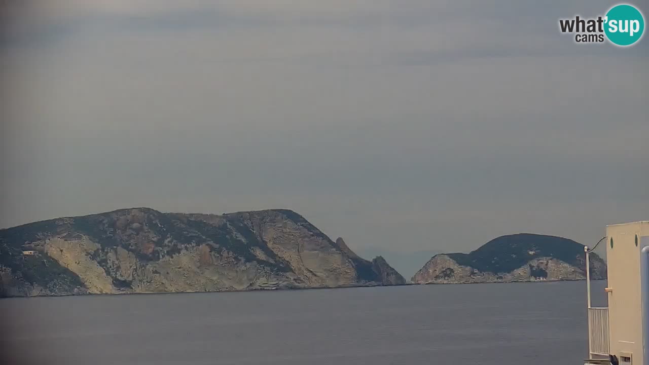Island of Ponza livecam – the port webcam live