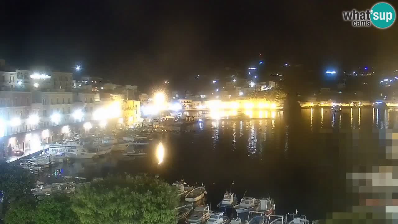 Otok Ponza web kamera Luka