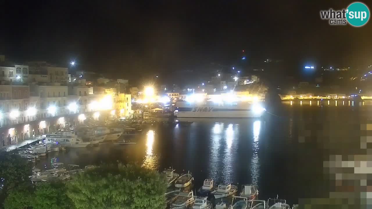 Insel Ponza webcam – Port
