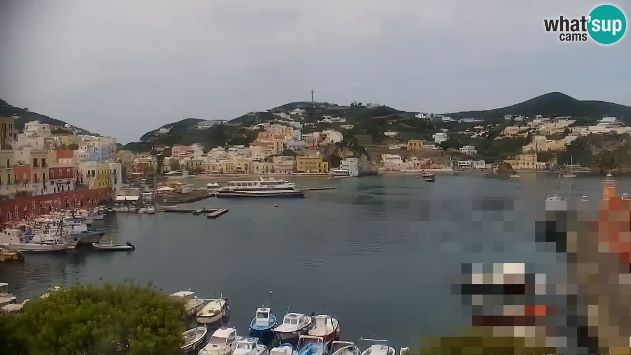 Insel Ponza webcam – Port