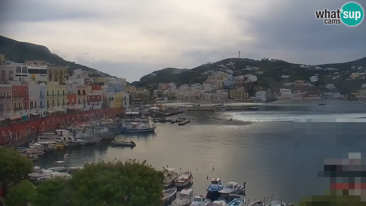 Insel Ponza webcam – Port