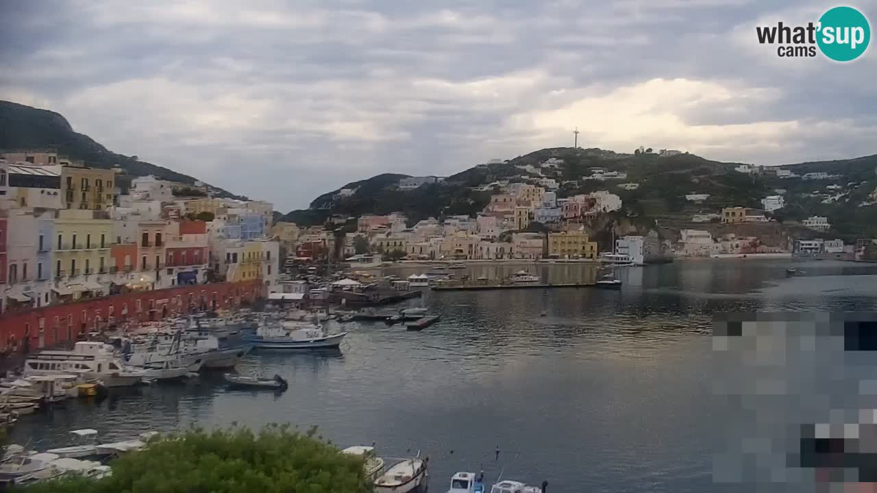 Insel Ponza webcam – Port