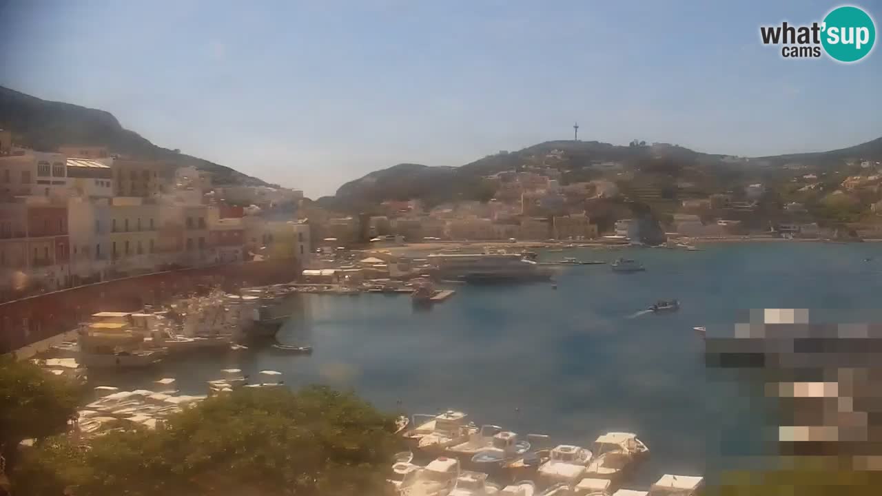 Island of Ponza livecam – the port webcam live