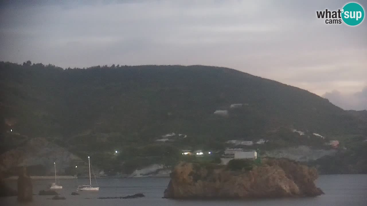Island of Ponza livecam – the port webcam live