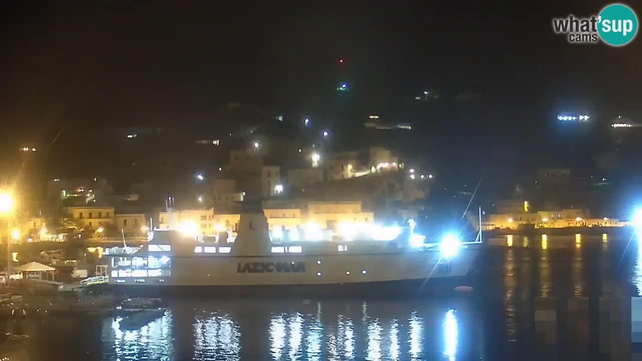 Otok Ponza web kamera Luka