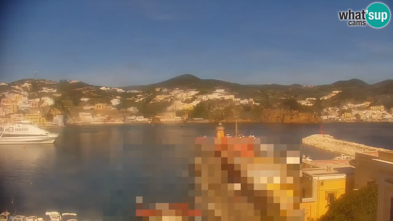 Island of Ponza livecam – the port webcam live