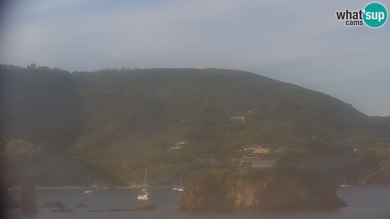 Otok Ponza web kamera Luka