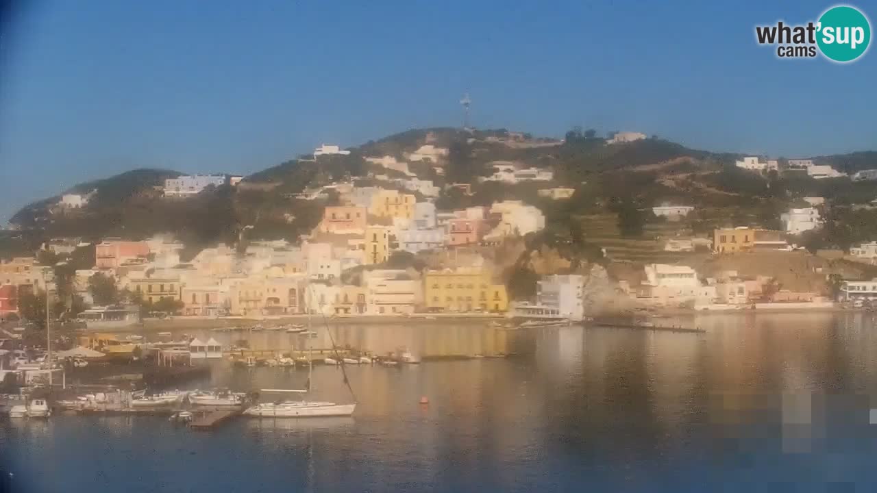 Insel Ponza webcam – Port