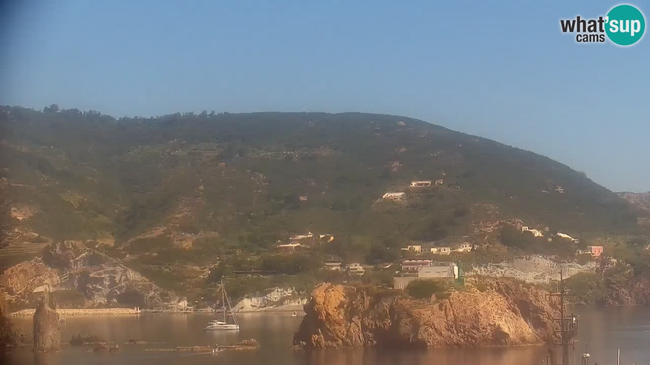 Isla de Ponza – puerto