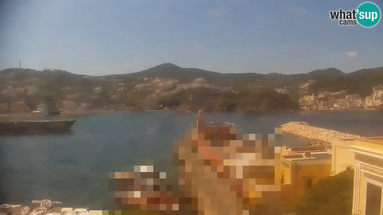 Island of Ponza livecam – the port webcam live