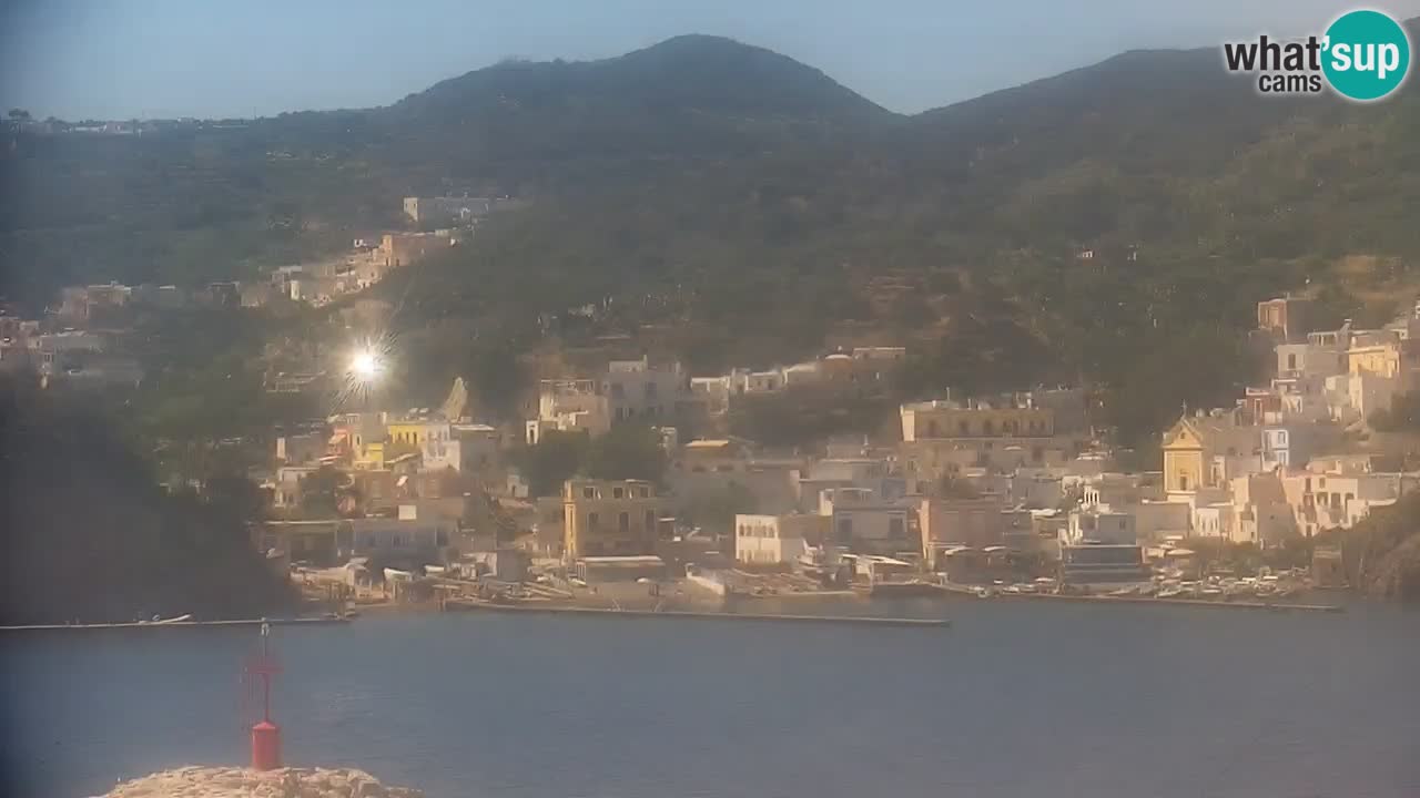 Otok Ponza kamera Pogled na pristanišče