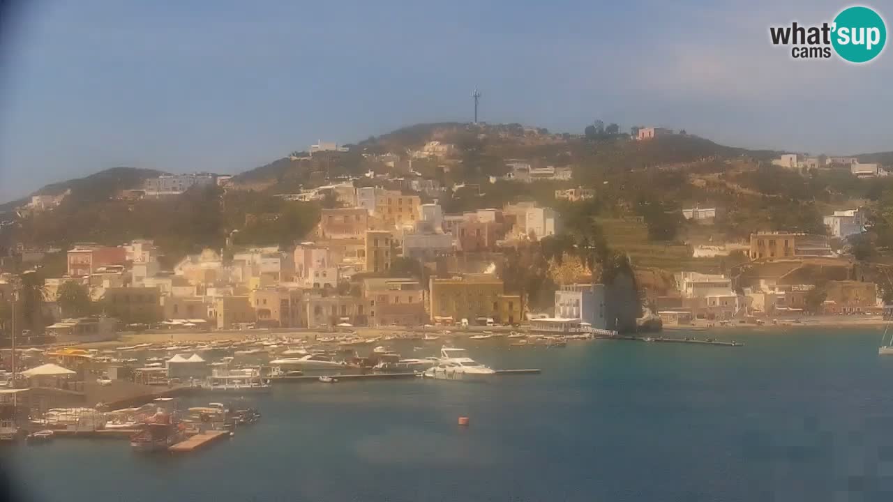 Island of Ponza livecam – the port webcam live