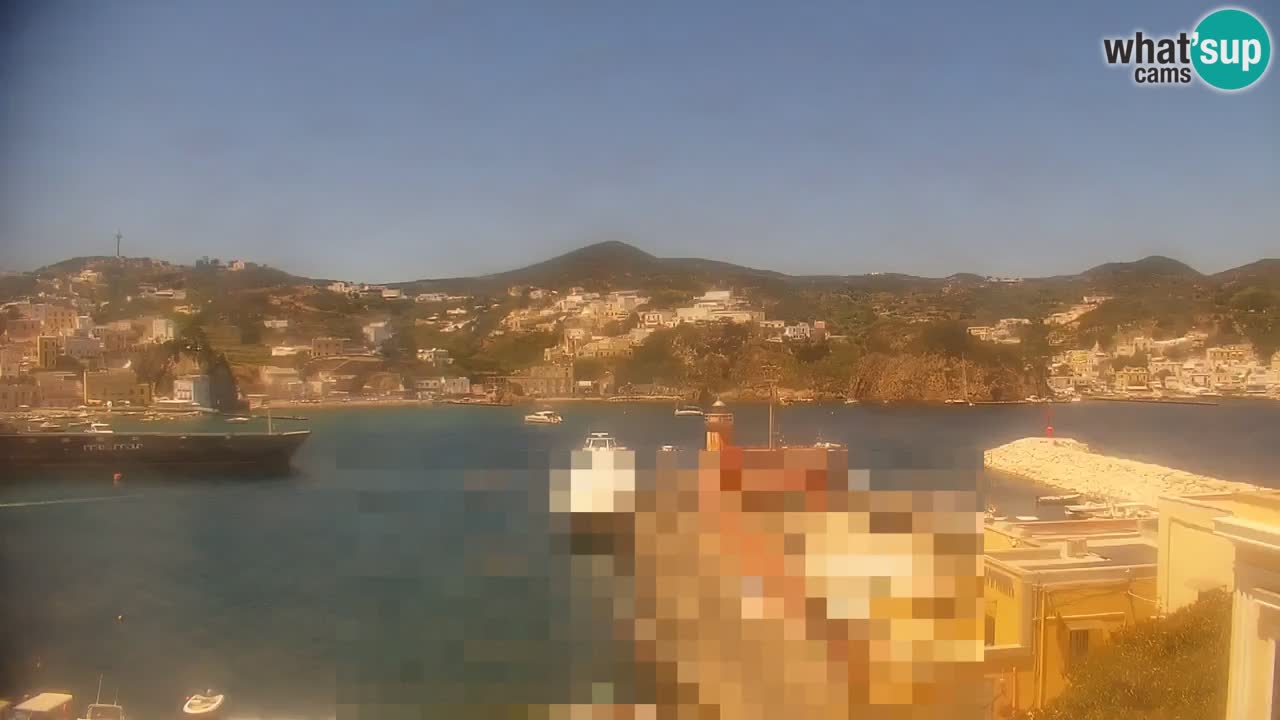 Island of Ponza livecam – the port webcam live