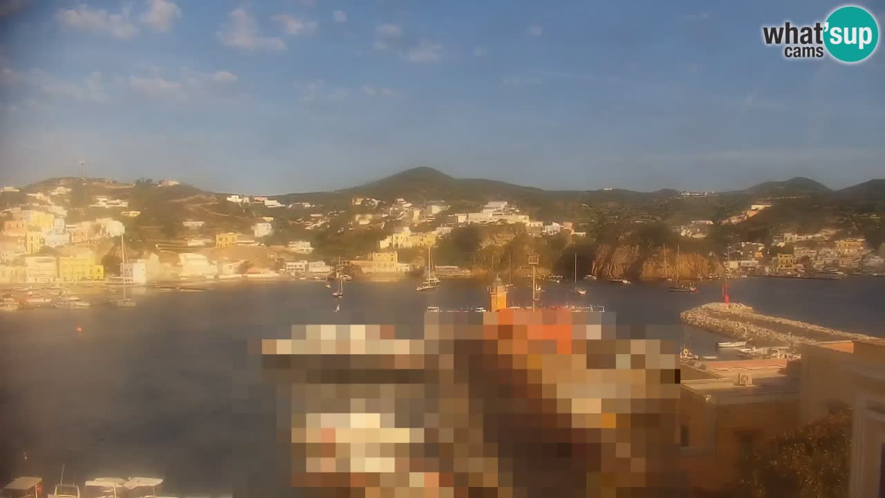 Otok Ponza kamera Pogled na pristanišče