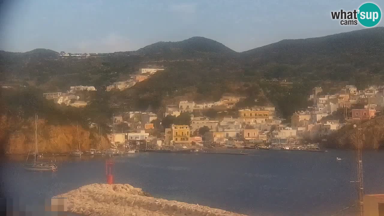 Island of Ponza livecam – the port webcam live