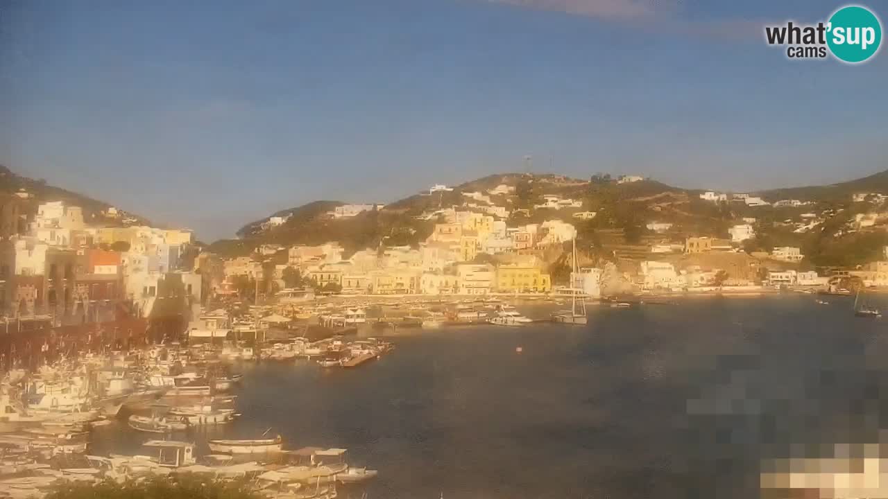 Otok Ponza web kamera Luka