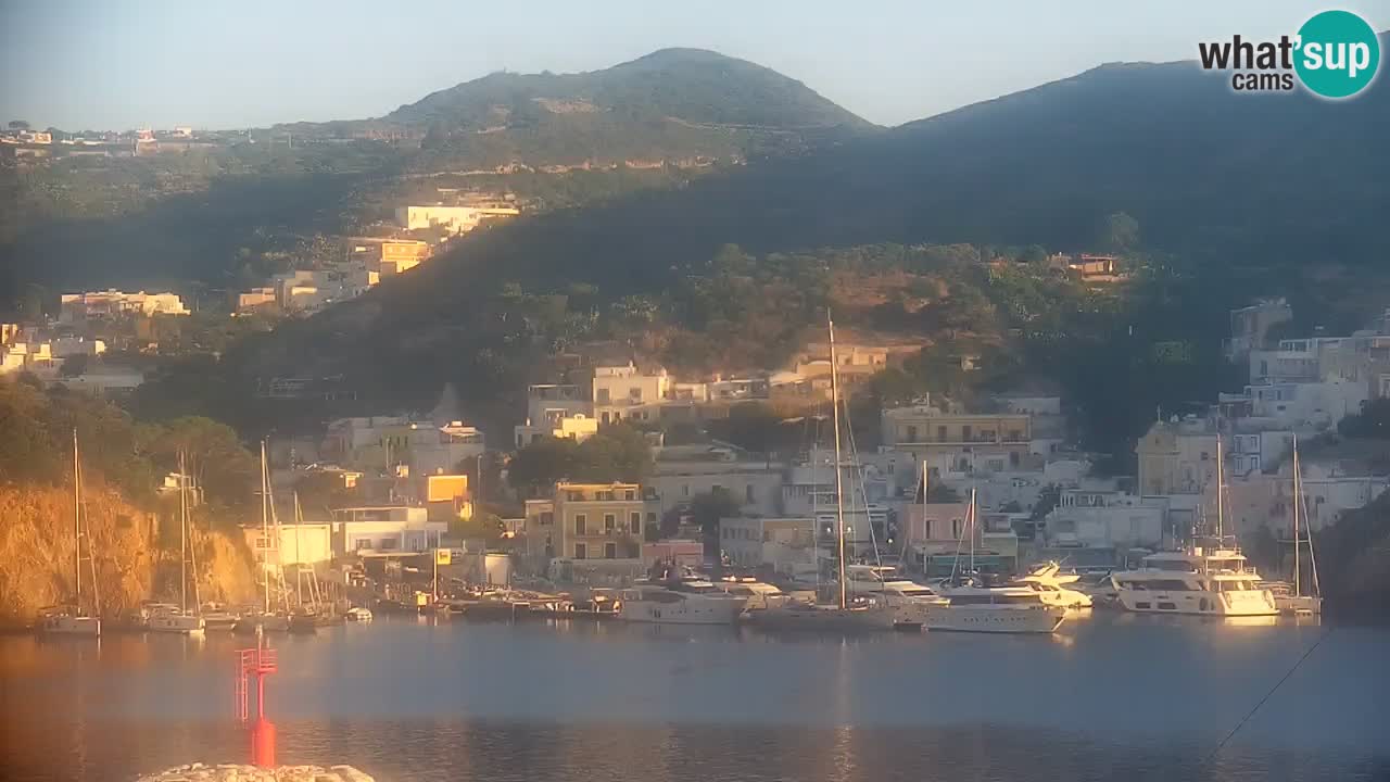 Otok Ponza kamera Pogled na pristanišče