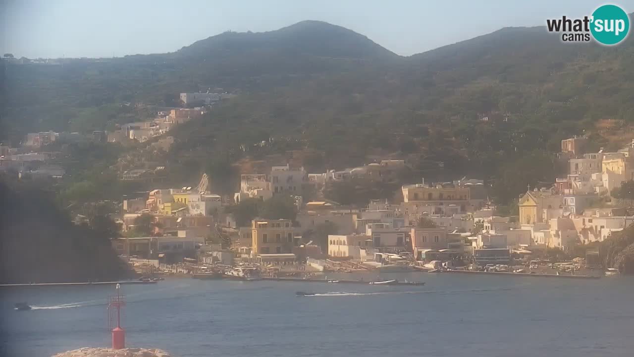 Isla de Ponza – puerto