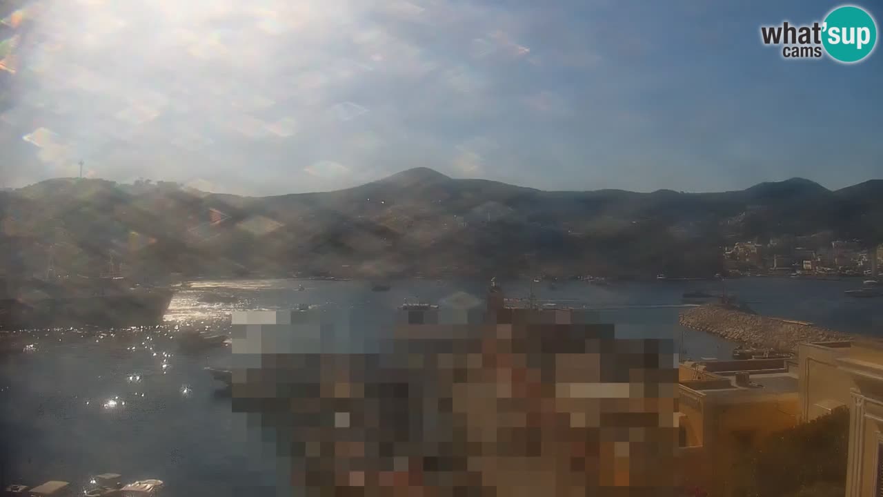 Island of Ponza livecam – the port webcam live