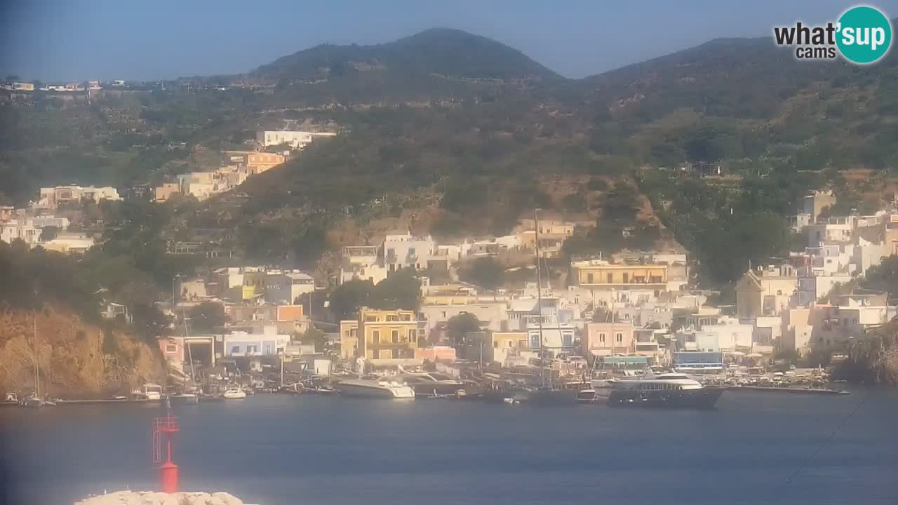 Otok Ponza kamera Pogled na pristanišče