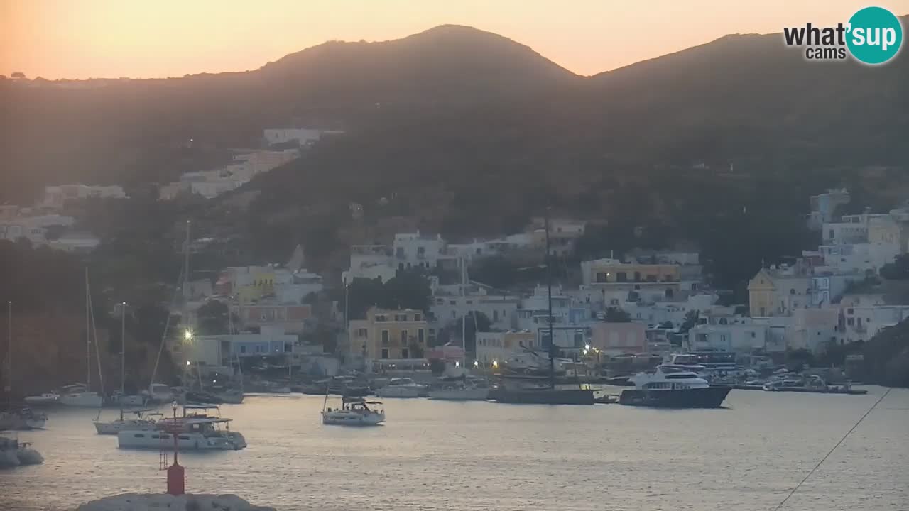 WEBCAM Ponza – Il Porto – Isola di Ponza
