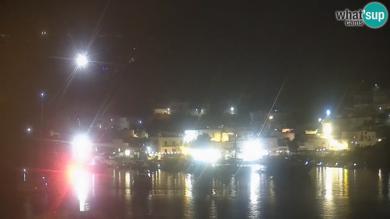 Otok Ponza web kamera Luka