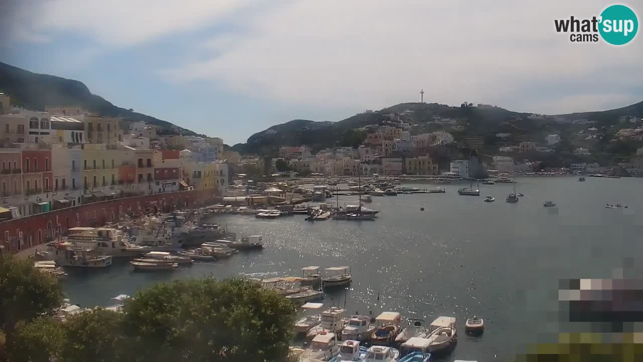 Island of Ponza livecam – the port webcam live