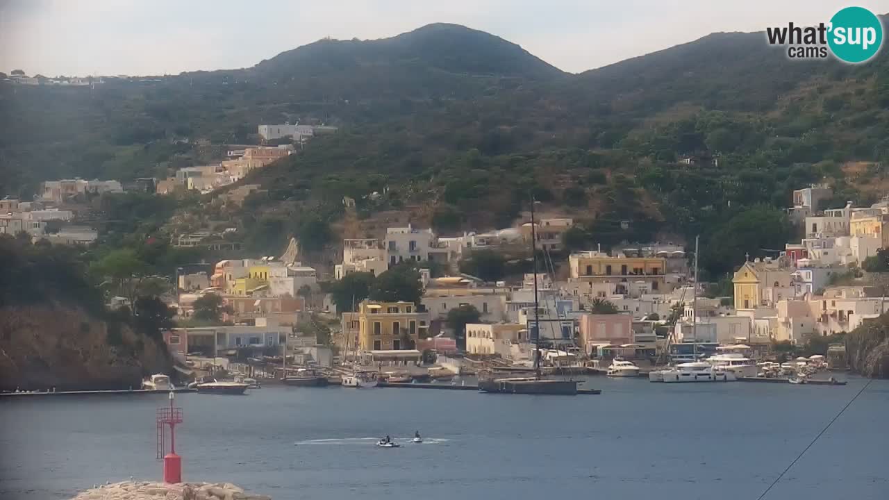 Island of Ponza livecam – the port webcam live