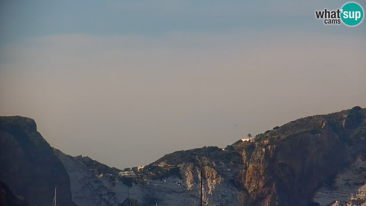 Island of Ponza livecam – the port webcam live