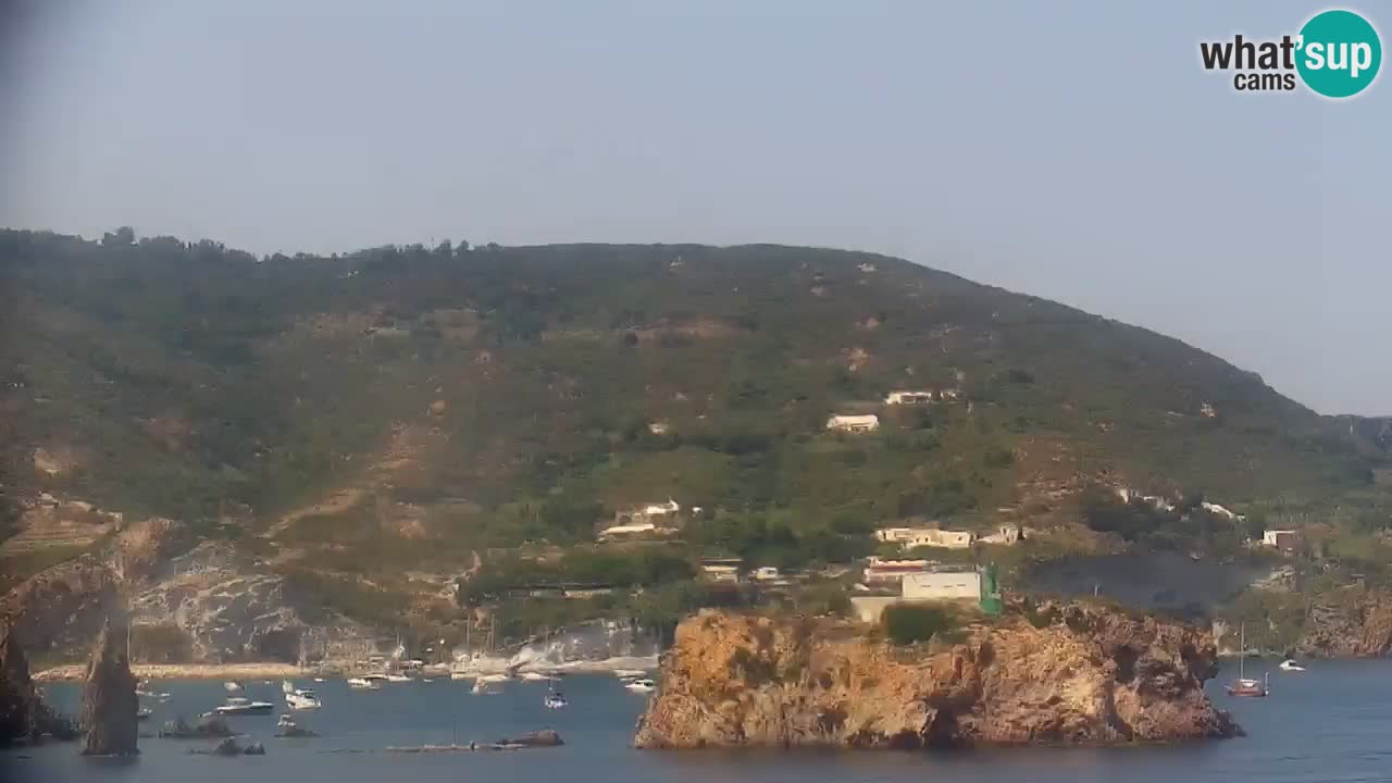 Island of Ponza livecam – the port webcam live