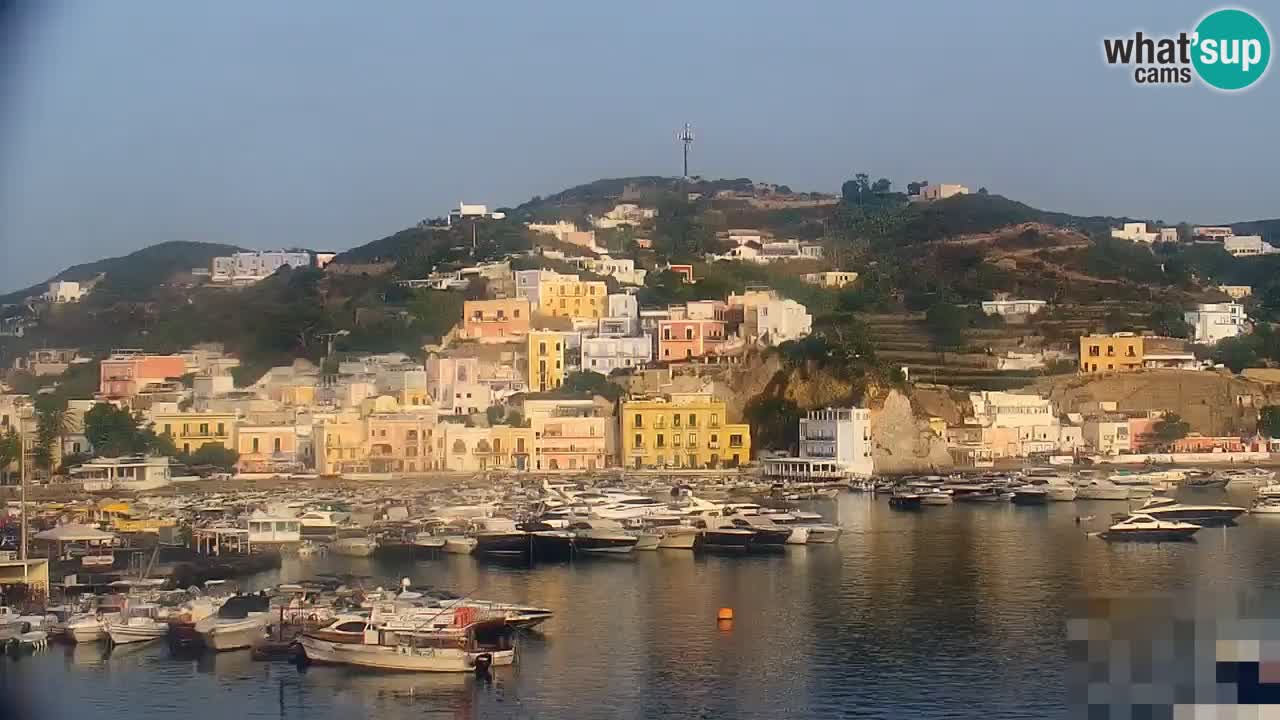Island of Ponza livecam – the port webcam live