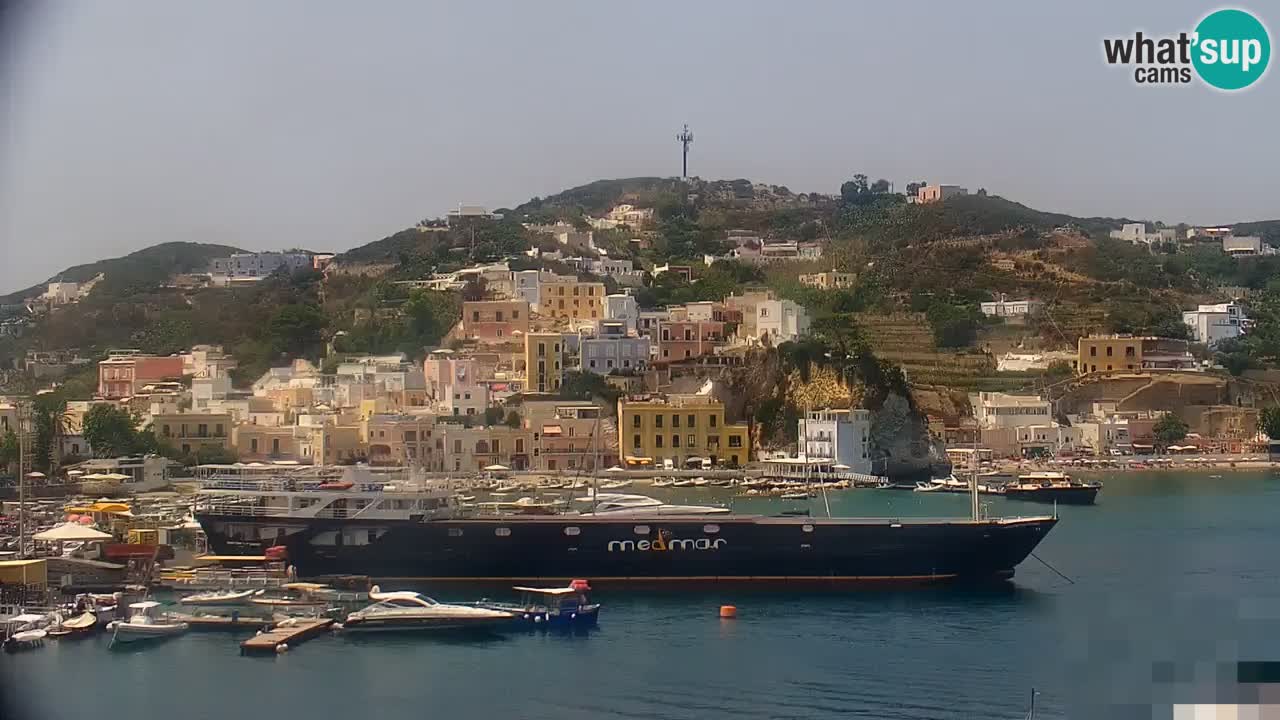 Insel Ponza webcam – Port