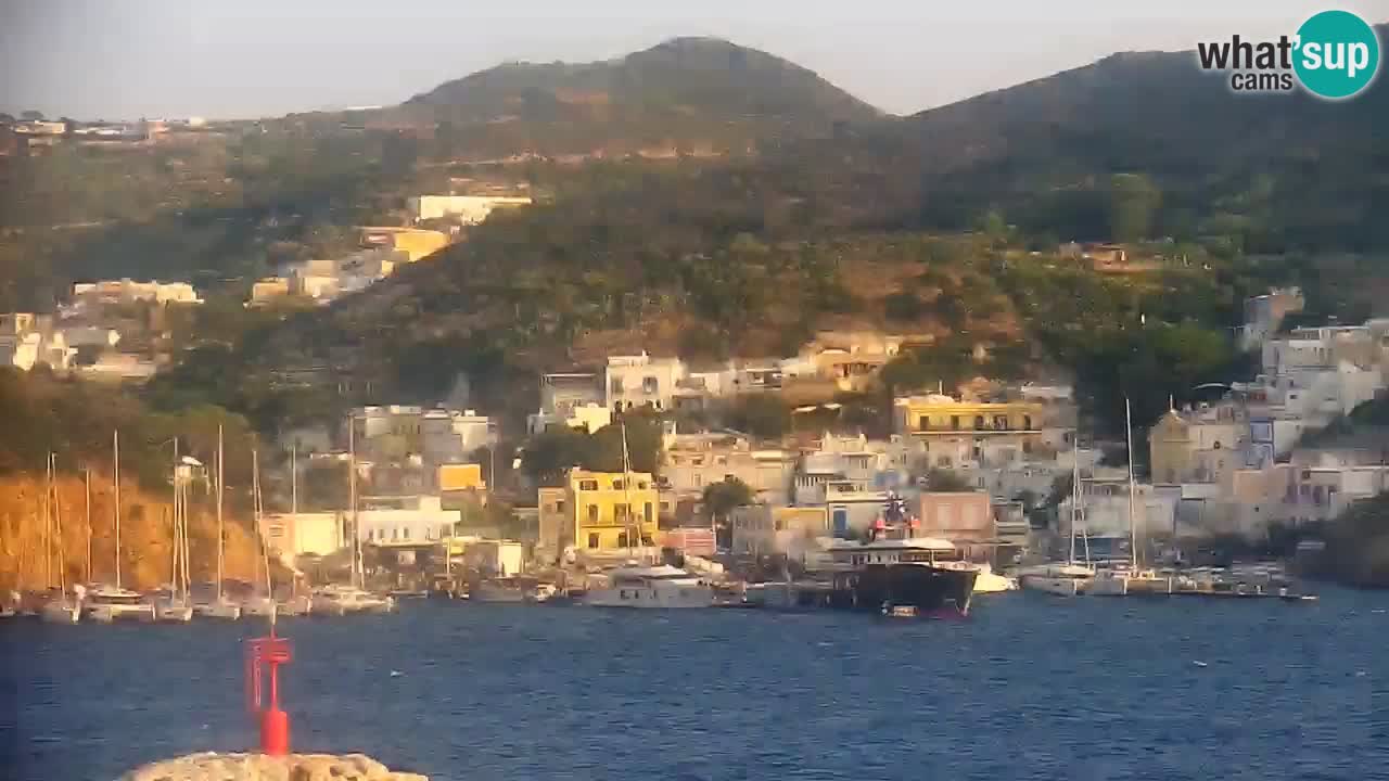 Island of Ponza livecam – the port webcam live
