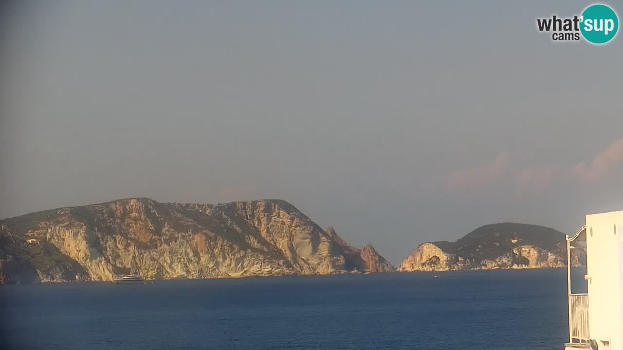 Island of Ponza livecam – the port webcam live