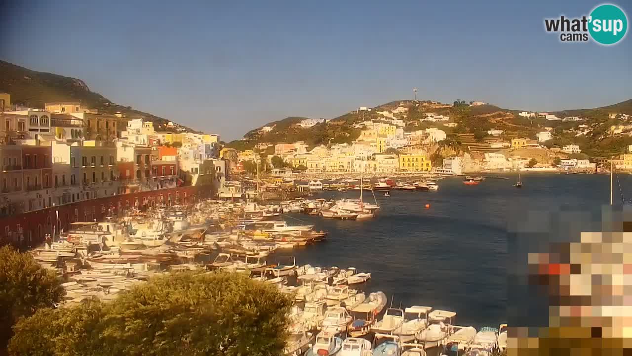 Isla de Ponza – puerto