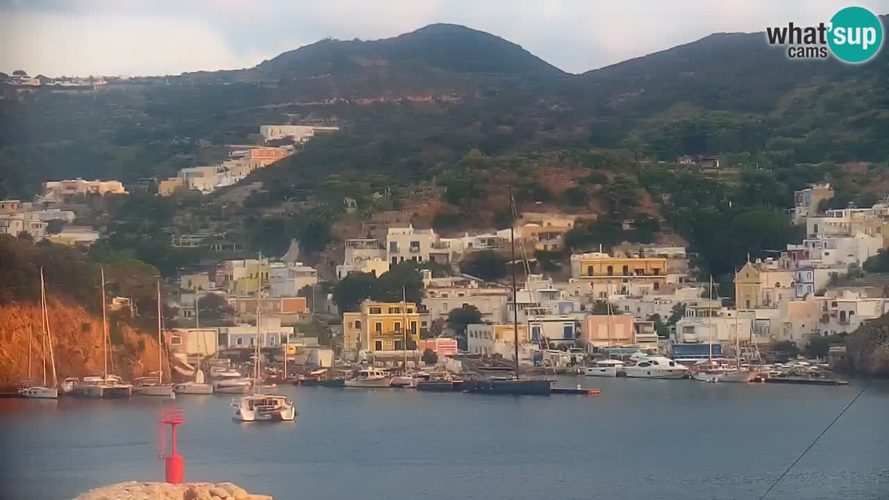 Insel Ponza webcam – Port