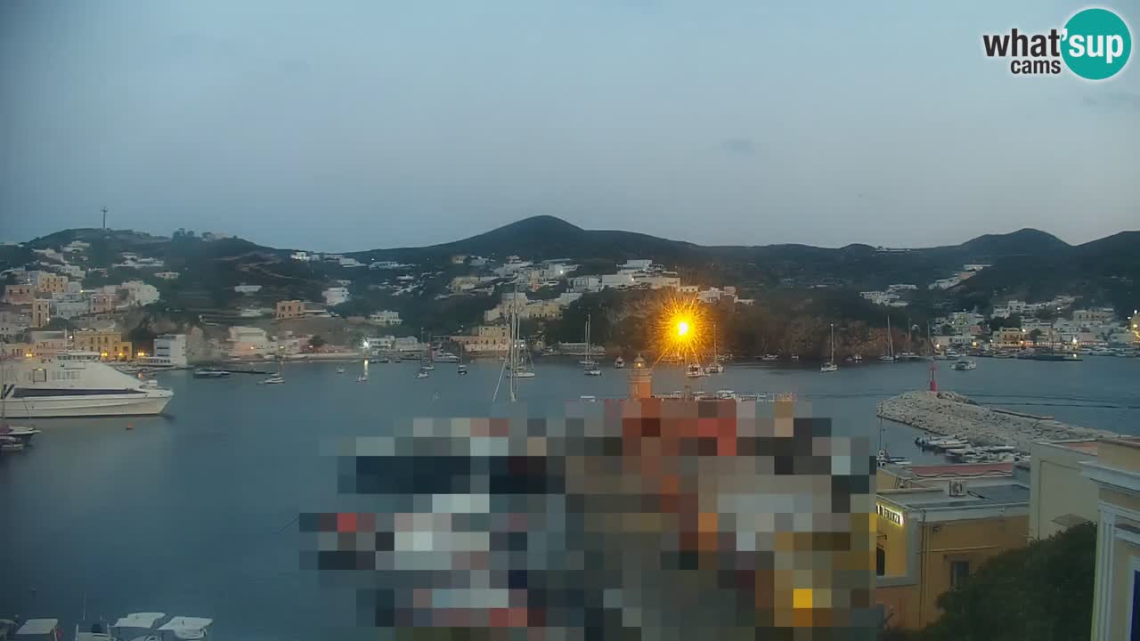 Insel Ponza webcam – Port