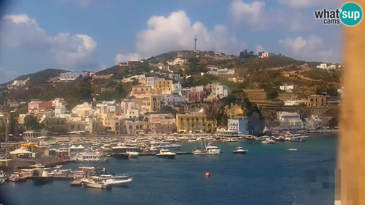 Insel Ponza webcam – Port