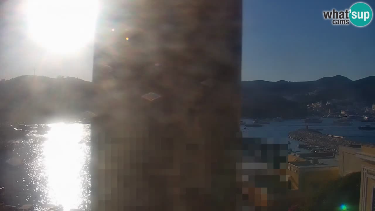 Island of Ponza livecam – the port webcam live