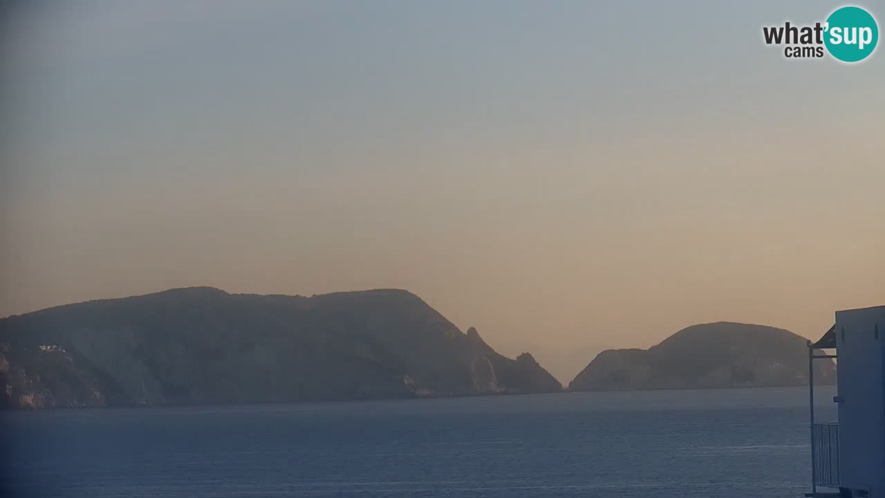 Otok Ponza web kamera Luka