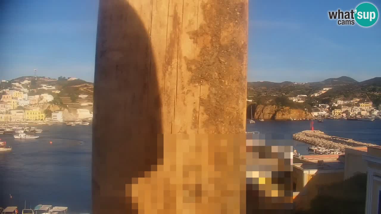 Otok Ponza web kamera Luka