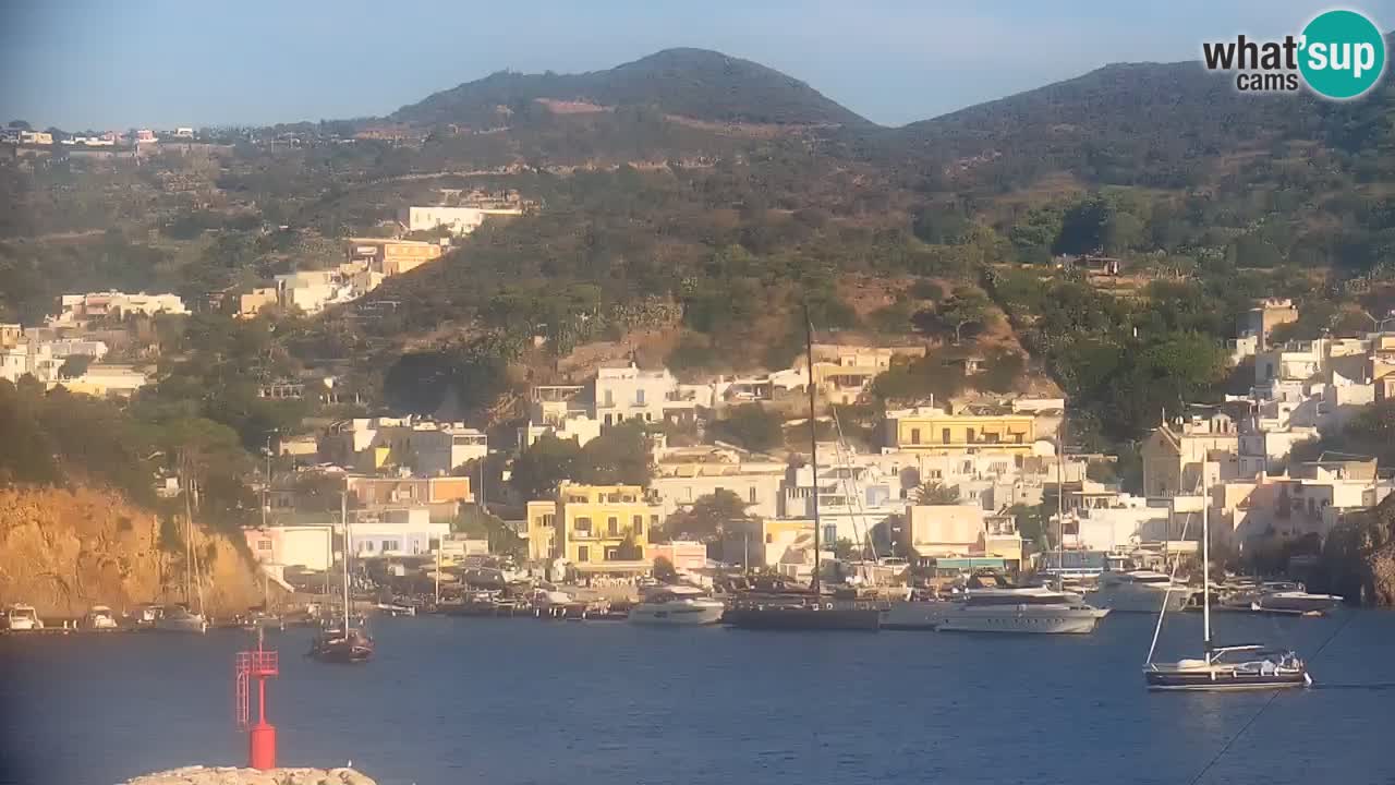 Otok Ponza kamera Pogled na pristanišče
