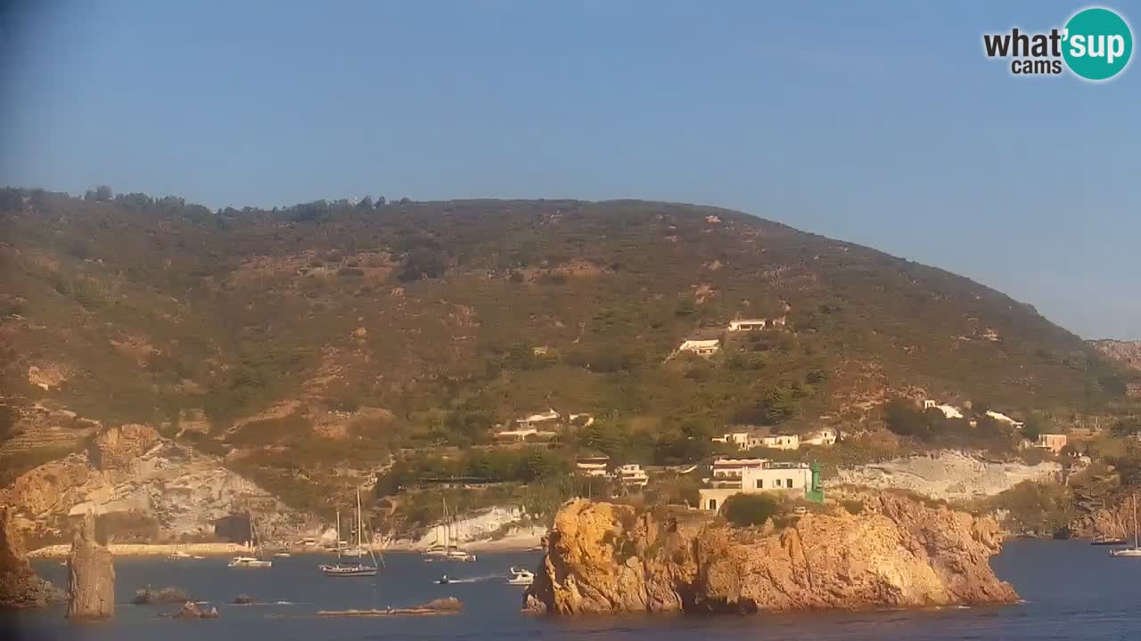 Otok Ponza web kamera Luka